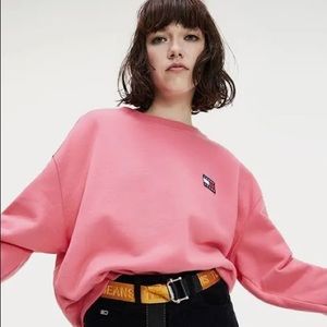 Designer Tommy Hilfiger pink sweatshirt <3
